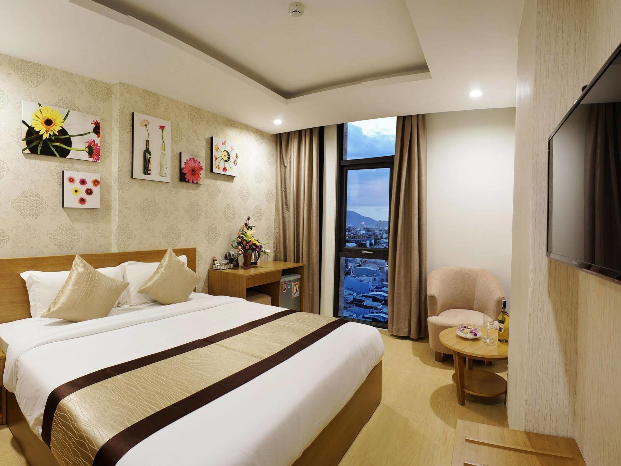 Bac Cuong Hotel Da Nang Exterior foto